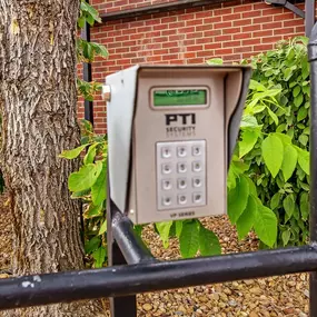 6124 - Keypad