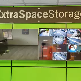 6124 - Security Screens