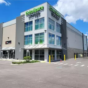 Beauty Image - Extra Space Storage at 10110 Anderson Rd, Tampa, FL 33625