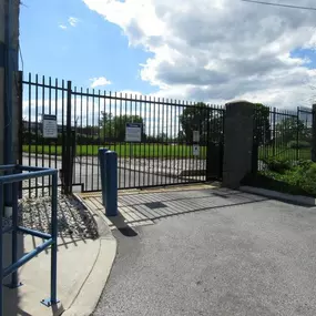 3554_Gate