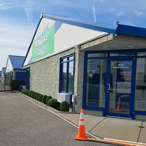 Alternate Beauty Image - Storage Express at 910 Woodstock Dr, Clarksville, IN 47129