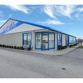 Office - Storage Express at 910 Woodstock Dr, Clarksville, IN 47129