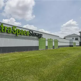 Alternate Beauty Image - Extra Space Storage at 11971 Lake Underhill Rd, Orlando, FL 32825