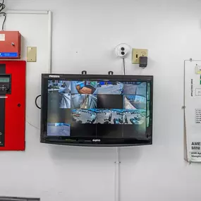 7961 - Security Screens