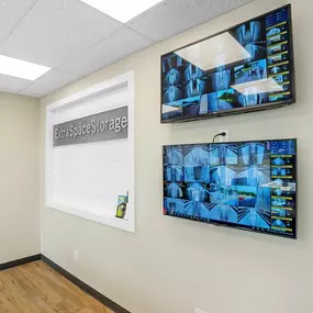 7716 - Security Screens