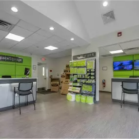 Office - Extra Space Storage at 700 Green Ln, Union, NJ 07083