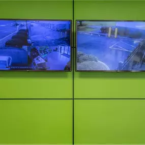 Security Screens - Extra Space Storage at 700 Green Ln, Union, NJ 07083