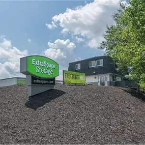 Beauty Image - Extra Space Storage at 110 Kisow Dr, Pittsburgh, PA 15205