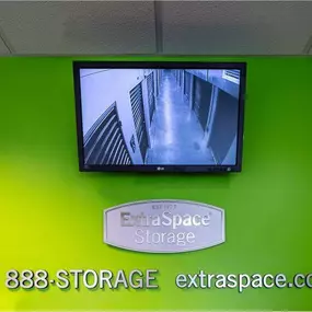Security Screens - Extra Space Storage at 5630 Linglestown Rd, Harrisburg, PA 17112