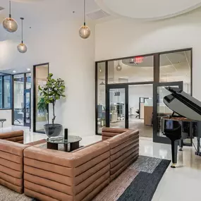 Faciliteq designs modular interiors, raised floors, and flexible office furniture for modern, sustainable workspaces in Las Vegas.