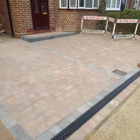 Bild von P P Fencing & Paving