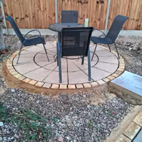 Bild von P P Fencing & Paving