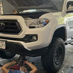 Tire Repairs-Sammys Wheels and Tires