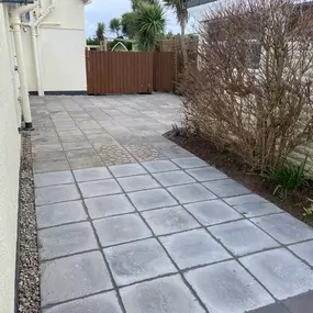 Bild von South West Fencing & Landscaping