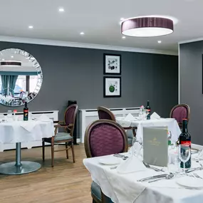 Bild von Barchester - The Warren Care Home