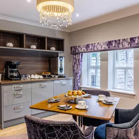 Bild von Barchester - Marple Dale Care Centre