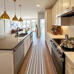 Bild von Plaza at Pinnacle Hills