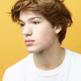 Bild von Louis XVII Eugénie Coiffeurs La Rochelle