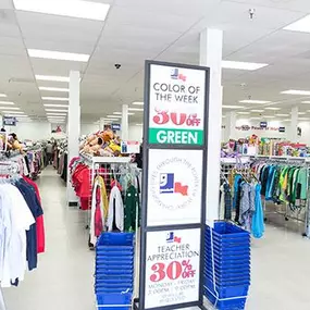 Bild von Goodwill Thrift Store & Donation Center- Heights