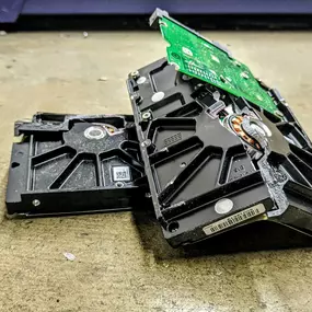 Bild von Chicago Electronics Recycling | Hard Drive Disposal
