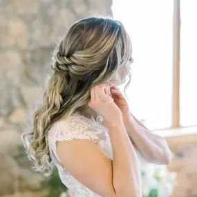 Bridal Hair and Wedding Hair Styling in Raleigh, Durham, & Chapel Hill, NC