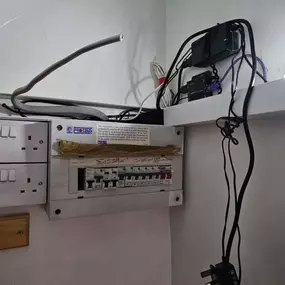 Bild von CJ Electrical
