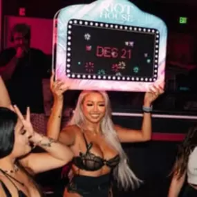 Bild von Riot House Scottsdale