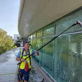 Bild von Alexander Cleaning & Maintenance Ltd