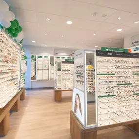 Specsavers Opticians and Audiologists - Johnstone