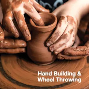 Bild von Potters Cove Studio