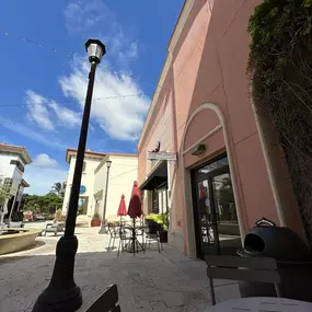 Bild von CoinFlip Bitcoin ATM - Coconut Point (Estero)