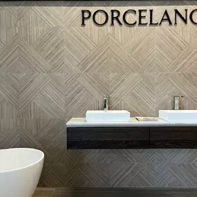 Bild von Oracle | Flooring, Tile, Kitchen & Bathroom Design