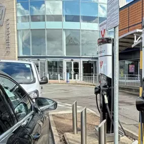 Rapid InstaVolt chargers conveniently located by the main entrance of Hill Street Shopping Centre, perfect for a quick top-up while you shop.