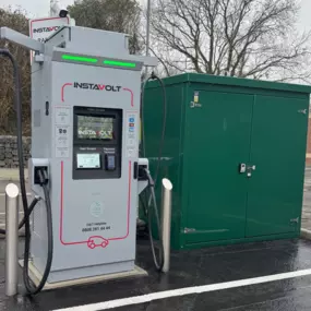 Ultra rapid InstaVolt EV charger at McDonald’s