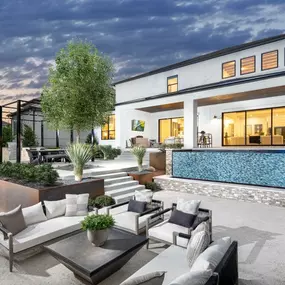 Impressive backyards for indoor and outdoor entertaining