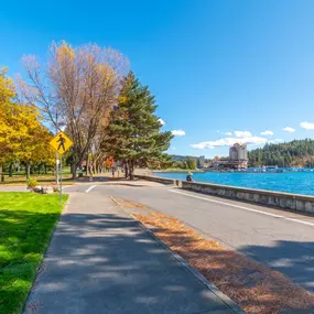 The Centennial Trail provides an easy bike ride into downtown Coeur d’Alene