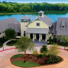 Newest amenity center, the Sawmill Lake Club