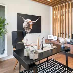 Versatile home office spaces to suit your needs