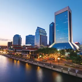 Convenient and fast commute to Jacksonville