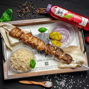 Meet Wise Meat is the perfect dining destination for families looking to savor delicious shawarma cuisine in a warm and welcoming atmosphere. Our restaurant prides itself on providing a family-friendly environment where parents and children alike can enjoy a memorable meal together. Our mouthwatering shawarma dishes are crafted with care, offering a delightful blend of flavors that cater to all tastes. With our comfortable seating, friendly staff, and a menu that appeals to both young and old, M