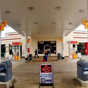 Bild von Shirlington Shell Service Center