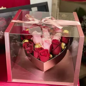 Rainbow Flowers Fullerton - Regalos florales combinados con chocolates gourmet