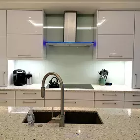 Bild von A & B Glass and Mirror Corp