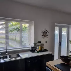 Bild von Blinds with BLU
