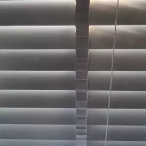 Bild von Blinds with BLU