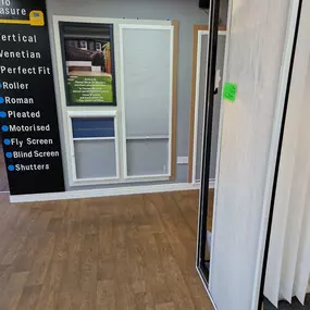 Bild von Blinds with BLU