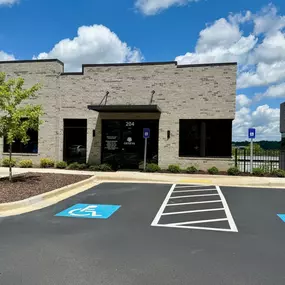 Bild von Geneva Primary Care & Med Spa - Alpharetta