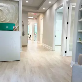 Bild von Geneva Primary Care & Med Spa - Alpharetta