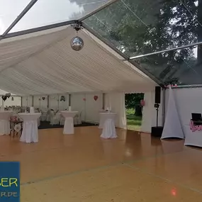 Bild von Hochzeits-DJ & Event-DJ Fabian der Feier Kaiser
