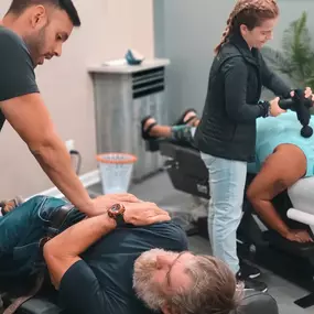 Bild von 100% Chiropractic - Newington